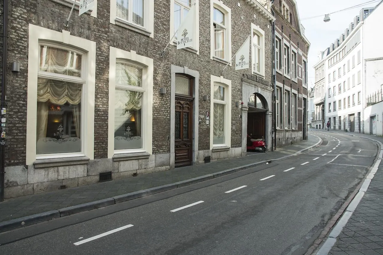 Hotel Botticelli Maastricht 3*,  Netherlands